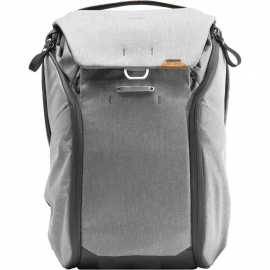 Peak Design Everyday Backpack Kamerareppu 20 l v2 - Vaalean harmaa