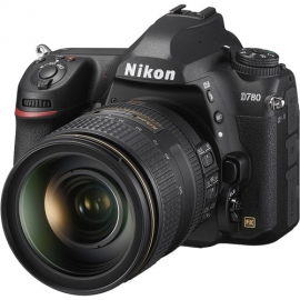 Nikon D780 + AF-S Nikkor 24-120mm f/4G ED VR