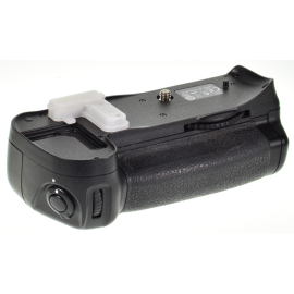 Nikon MB-D10 Battery Grip - D700 - Used