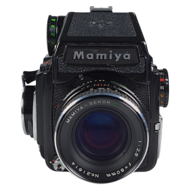 Mamiya M645 + Sekor C 80mm f/2.8 + PD Prism Finder