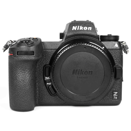 Nikon Z7 II järjestelmäkamera - käytetty
