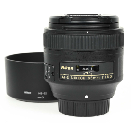 Nikon AF-S Nikkor 85mm f/1.8G objektiivi - käytetty
