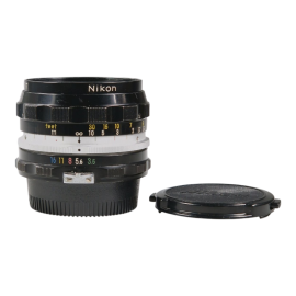 Nikon Nikkor-H 28mm f/3.5 Auto Pre-Ai