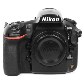 Nikon D810 kamerarunko - käytetty