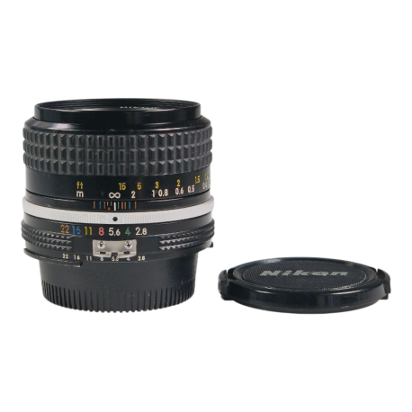 Nikon Nikkor 35mm f/2.8 Ai