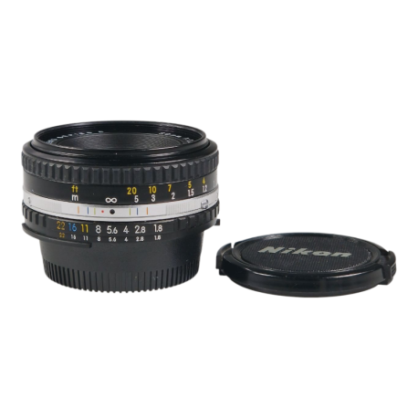 Nikon Series E 50mm f/1.8 Ai-s