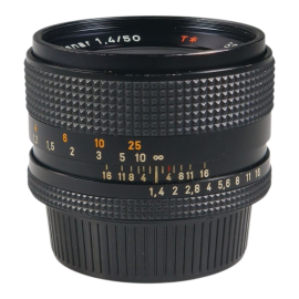 Carl Zeiss Planar 50mm f/1.4 T* - C/Y