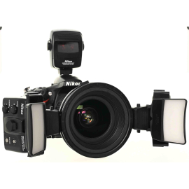 Nikon R1C1 salamalaite makrokuvaukseen - käytetty