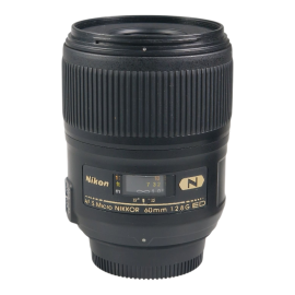 Nikon AF-S Micro Nikkor 60mm f/2.8G ED objektiivi - käytetty