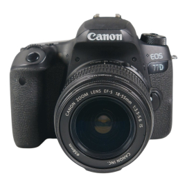 Canon EOS 77D + EF-S 18-55mm f/3.5-5.6 IS -  käytetty