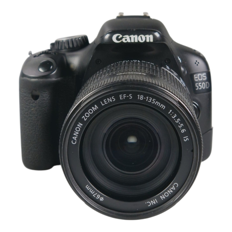 Canon EOS 550D + EF-S 18-135mm f/3.5-5.6 IS - Used