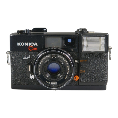 Konica C35 EF kompaktikamera