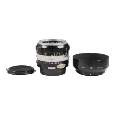 Nippon Kogaku Japan Nikkor-S 50mm f/1.4 Auto Pre-Ai