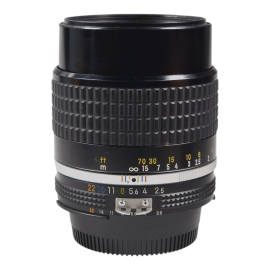 Nikon Nikkor 105mm f/2.5 Ai-s
