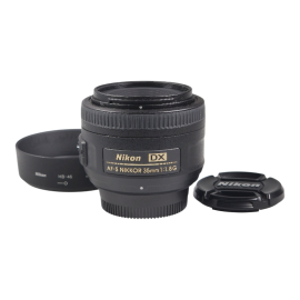 Nikon AF-S DX Nikkor 35mm f/1.8G objektiivi - käytetty