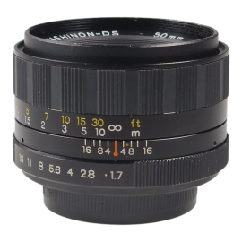 Yashica Yashinon-DS 50mm f/1.7 Auto - M42