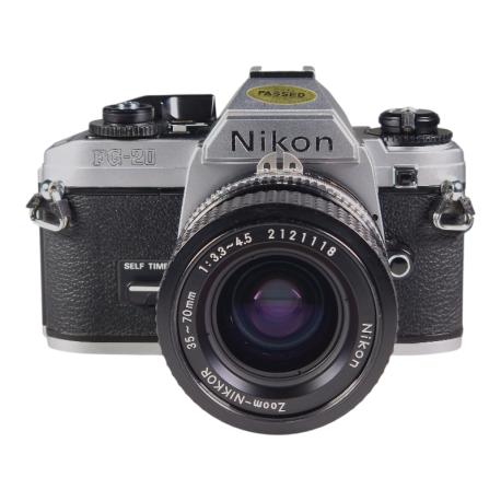 Nikon FG-20 + Zoom-Nikkor 35-70mm f/3.3-4.5 Ai-s