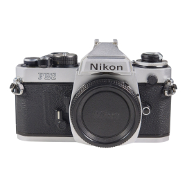 Nikon FE2 järjestelmäkamera